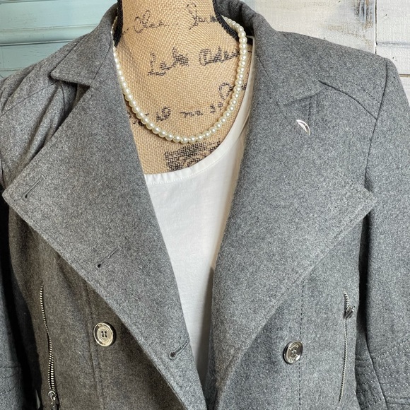 Express jacket 🌺 - Picture 2 of 3